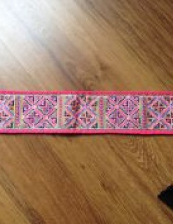 crop images image1 49 riem roze v2